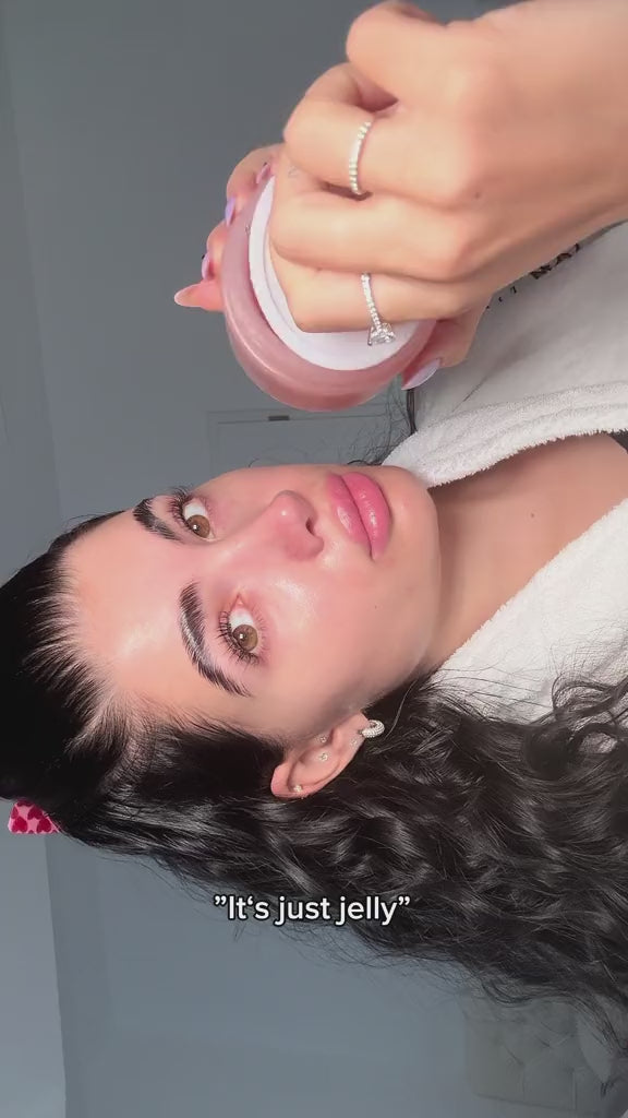 Radiant Youth Collagen Cream™ video